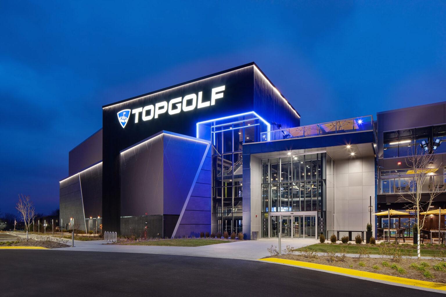 Golf entertainment targets viewed from above